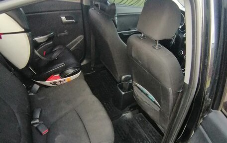 KIA Rio III рестайлинг, 2012 год, 750 000 рублей, 7 фотография