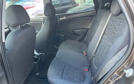 Hyundai Solaris II рестайлинг, 2015 год, 755 000 рублей, 20 фотография