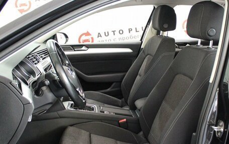 Volkswagen Passat B8 рестайлинг, 2018 год, 1 949 000 рублей, 8 фотография