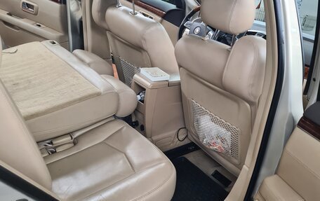 Cadillac SRX II рестайлинг, 2009 год, 780 000 рублей, 16 фотография