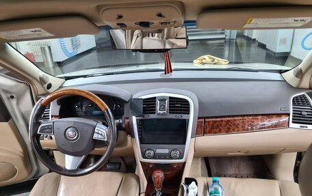 Cadillac SRX II рестайлинг, 2009 год, 780 000 рублей, 15 фотография