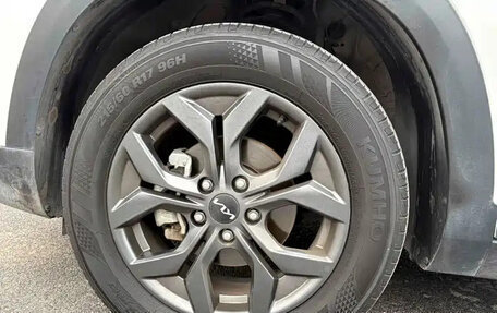 KIA Seltos I, 2024 год, 1 694 555 рублей, 8 фотография