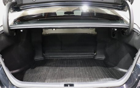 Toyota Camry, 2018 год, 2 390 000 рублей, 10 фотография