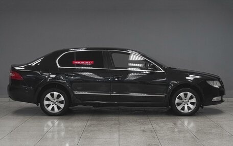 Skoda Superb III рестайлинг, 2013 год, 1 269 000 рублей, 5 фотография