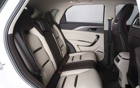 FAW Bestune T77, 2023 год, 2 130 000 рублей, 7 фотография