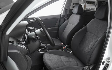 Hyundai Solaris II рестайлинг, 2015 год, 949 000 рублей, 10 фотография