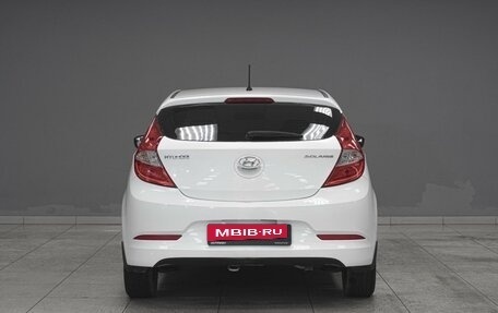 Hyundai Solaris II рестайлинг, 2015 год, 949 000 рублей, 4 фотография