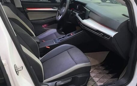 Volkswagen Golf VIII, 2022 год, 1 520 202 рублей, 5 фотография