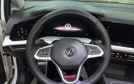 Volkswagen Golf VIII, 2022 год, 1 520 202 рублей, 7 фотография