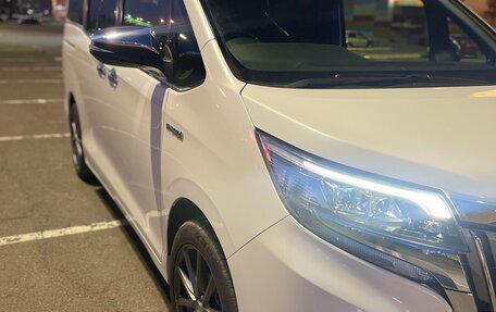 Toyota Esquire I, 2017 год, 2 330 000 рублей, 13 фотография