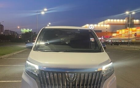 Toyota Esquire I, 2017 год, 2 330 000 рублей, 10 фотография