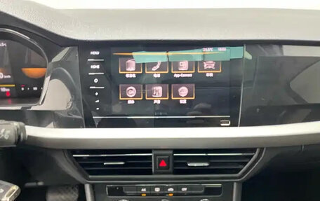 Volkswagen Lavida, 2022 год, 1 650 000 рублей, 12 фотография