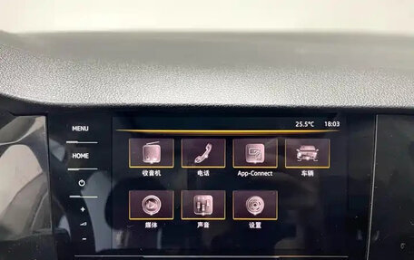 Volkswagen Lavida, 2022 год, 1 650 000 рублей, 16 фотография