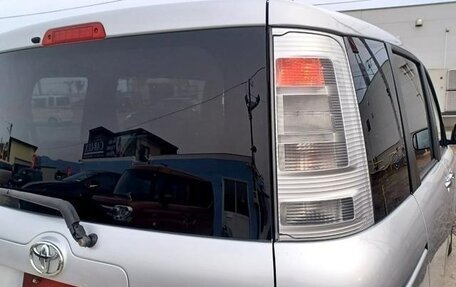 Toyota Sienta I, 2014 год, 745 000 рублей, 22 фотография