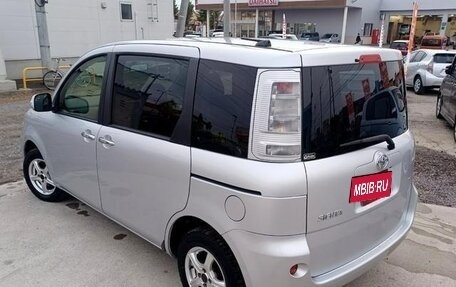 Toyota Sienta I, 2014 год, 745 000 рублей, 12 фотография