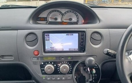 Toyota Sienta I, 2014 год, 745 000 рублей, 28 фотография