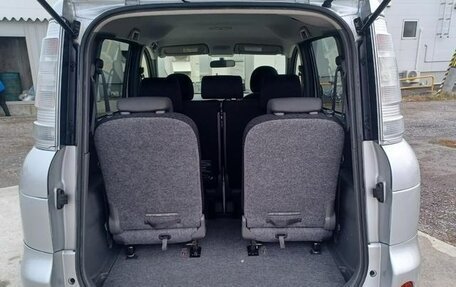 Toyota Sienta I, 2014 год, 745 000 рублей, 30 фотография