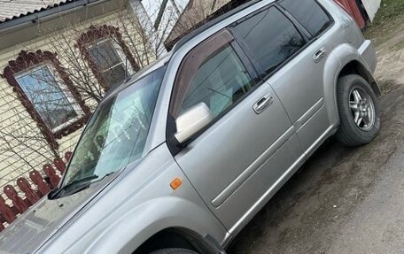 Nissan X-Trail, 2001 год, 650 000 рублей, 3 фотография