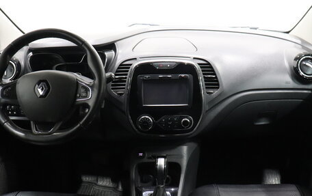 Renault Kaptur I рестайлинг, 2017 год, 1 366 000 рублей, 6 фотография