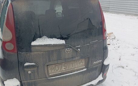 Toyota FunCargo, 2002 год, 470 000 рублей, 4 фотография