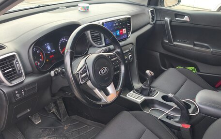 KIA Sportage IV рестайлинг, 2020 год, 2 350 000 рублей, 9 фотография