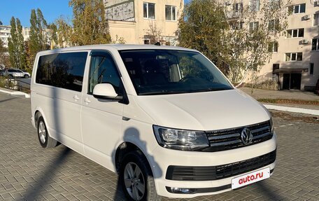 Volkswagen Caravelle T6 рестайлинг, 2018 год, 2 486 000 рублей, 2 фотография