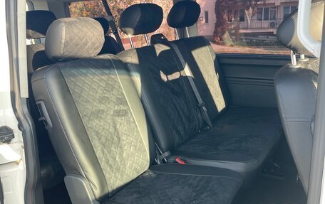 Volkswagen Caravelle T6 рестайлинг, 2018 год, 2 486 000 рублей, 14 фотография