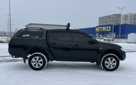 Mitsubishi L200 IV рестайлинг, 2012 год, 1 080 000 рублей, 4 фотография