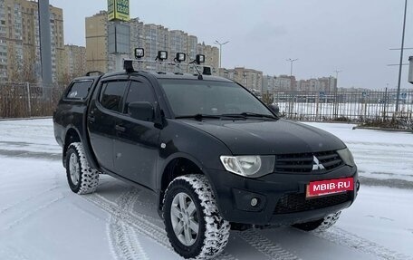 Mitsubishi L200 IV рестайлинг, 2012 год, 1 080 000 рублей, 3 фотография