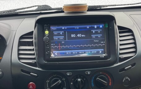 Mitsubishi L200 IV рестайлинг, 2012 год, 1 080 000 рублей, 10 фотография