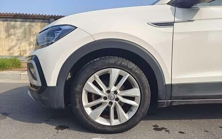 Volkswagen T-Cross I, 2021 год, 1 070 202 рублей, 16 фотография