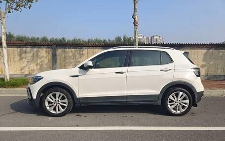 Volkswagen T-Cross I, 2021 год, 1 070 202 рублей, 17 фотография