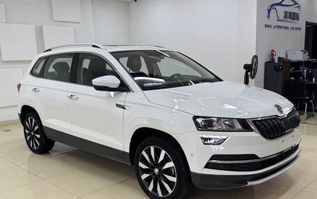 Skoda Karoq I, 2021 год, 1 560 325 рублей, 3 фотография