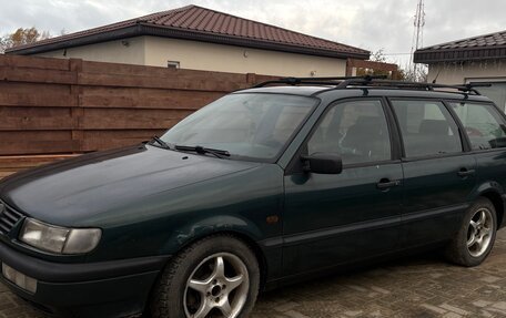 Volkswagen Passat B4, 1996 год, 270 000 рублей, 1 фотография