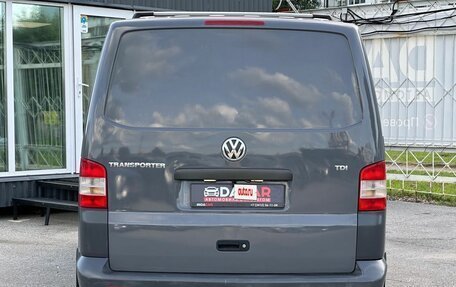 Volkswagen Transporter T5 рестайлинг, 2011 год, 1 349 000 рублей, 8 фотография