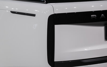 Land Rover Range Rover IV рестайлинг, 2022 год, 19 000 000 рублей, 10 фотография