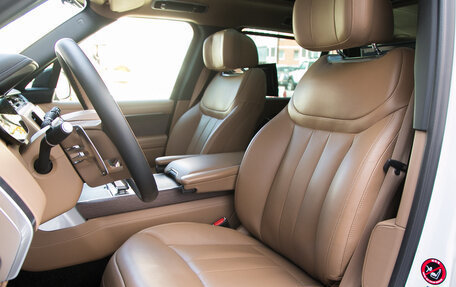 Land Rover Range Rover IV рестайлинг, 2022 год, 19 000 000 рублей, 22 фотография