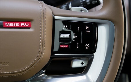 Land Rover Range Rover IV рестайлинг, 2022 год, 19 000 000 рублей, 15 фотография