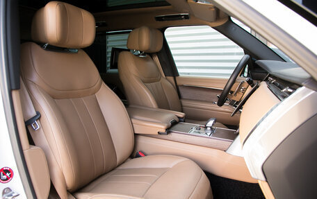 Land Rover Range Rover IV рестайлинг, 2022 год, 19 000 000 рублей, 33 фотография