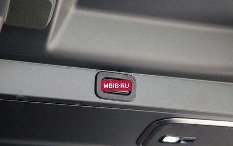 Land Rover Range Rover IV рестайлинг, 2022 год, 19 000 000 рублей, 40 фотография