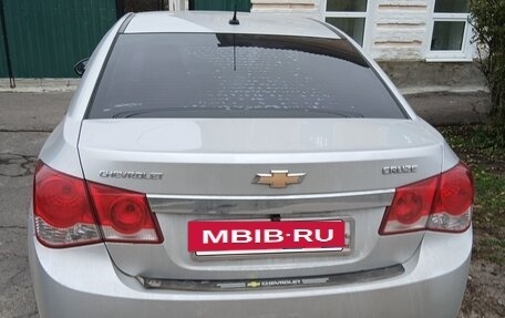 Chevrolet Cruze II, 2011 год, 830 000 рублей, 2 фотография