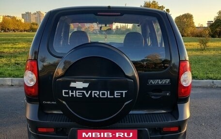 Chevrolet Niva I рестайлинг, 2011 год, 730 000 рублей, 9 фотография