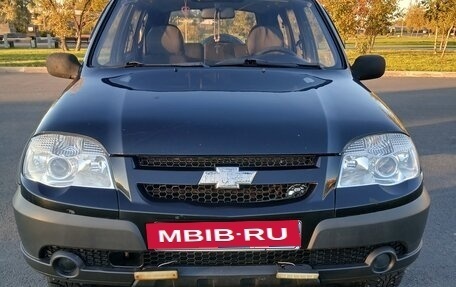 Chevrolet Niva I рестайлинг, 2011 год, 730 000 рублей, 8 фотография