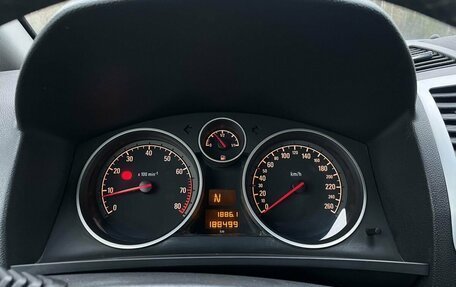 Opel Zafira B, 2012 год, 747 000 рублей, 3 фотография