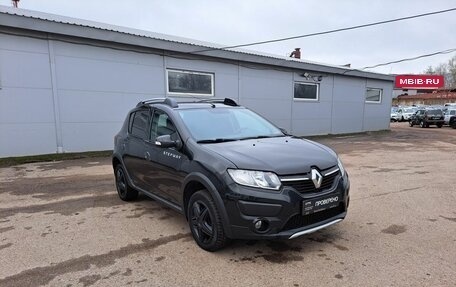 Renault Sandero II рестайлинг, 2015 год, 719 000 рублей, 3 фотография