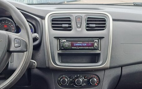 Renault Sandero II рестайлинг, 2015 год, 719 000 рублей, 18 фотография