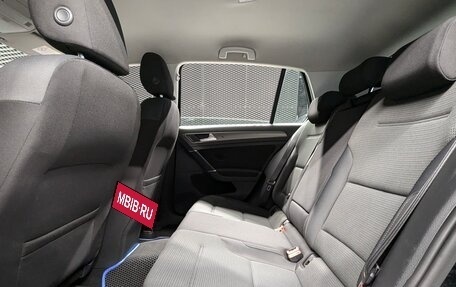 Volkswagen Golf VII, 2013 год, 999 000 рублей, 32 фотография