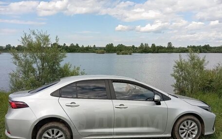 Toyota Corolla, 2020 год, 1 950 000 рублей, 4 фотография