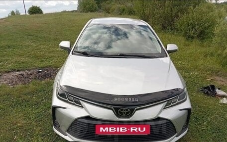 Toyota Corolla, 2020 год, 1 950 000 рублей, 2 фотография