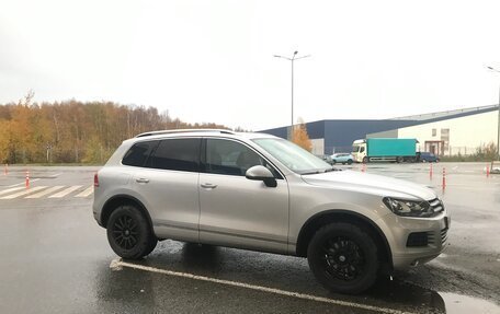 Volkswagen Touareg III, 2011 год, 2 200 000 рублей, 4 фотография